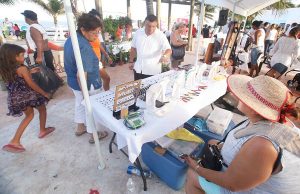Reprograman segunda fecha de tianguis de artesanos de Puerto Morelos por el mal clima