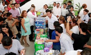 Visores ciudadanos testifican entrega de donativos a damnificados en Benito Juárez