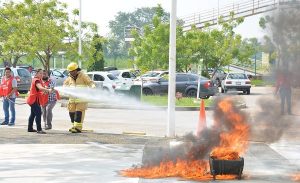 Realizan simulacros en Campus Bicentenario y Ciudad del Conocimiento de la UJAT