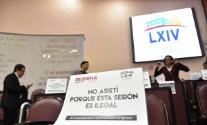 Morena, PRI y Juntos por Veracruz, paralizan el Congreso