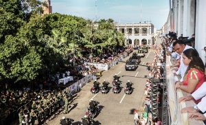 Garbo desfile en Yucatán, por el aniversario del inicio de la Independencia de México
