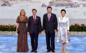 El Presidente Enrique Peña Nieto y su homólogo de la República Popular China, Xi Jinping dialogo