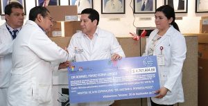 Recibe Hospital Rovirosa equipos médicos por 4.7 mdp