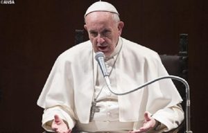 Papa Francisco eleva plegarias por pueblo mexicano afectado por sismo