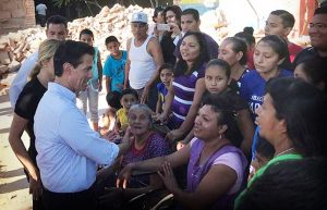 Garantiza Peña Nieto alimentación para damnificados de Oaxaca