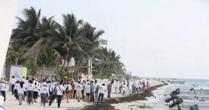 Puerto Morelos se suma a la campaña internacional de limpieza de playas