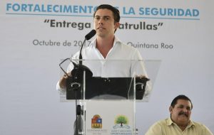 Mayor vigilancia para devolverle la seguridad a Cancún: Remberto Estrada Barba