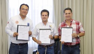 Firma Centro convenio de colaboración con Acuícola «Santa Rita»