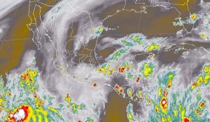 En Veracruz, Oaxaca, Tabasco y Chiapas se prevén tormentas muy fuertes con actividad eléctrica