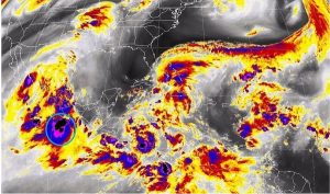 Fuertes lluvias en Hidalgo, Puebla, Veracruz y el sur de México por la Tormenta Tropical Ramón
