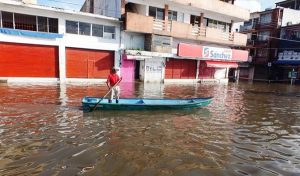 Paralizados 40 municipios en Veracruz por las lluvias; mantienen Alerta Gris