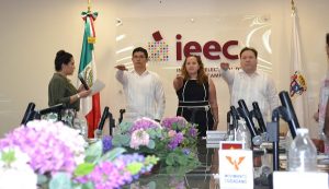 Rinden protesta nuevos consejeros electorales del IEE Campeche período 2017-2024