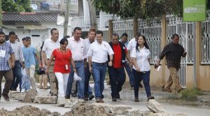 Supervisa Gaudiano reconstrucción de calle Congreso de Chilpancingo, ciudad industrial