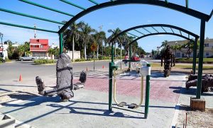 Gobierno de Remberto Estrada ultima detalles para entregar primer paquete de gimnasios al aire libre