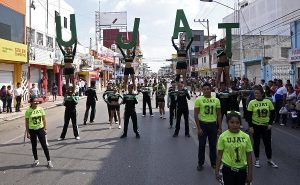 Participa UJAT en Desfile Cívico de la Revolución Mexicana
