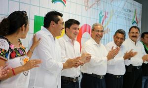 Inicia la expo Educación 2017 en Calkiní