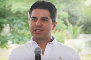 Renovando nuestra actitud tendremos un mejor futuro para Campeche: Claudio Cetina