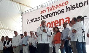 Promete AMLO refinería para Tabasco desde la presidencia