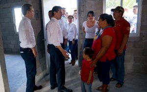 Entrega Peña Nieto viviendas nuevas a familias de Chiapas afectadas por sismos