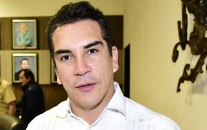 Quien desvié recursos públicos, enfrentará a la Justicia en Campeche: Alejandro Moreno Cárdenas