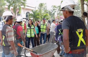 Abre gobierno de Laura Fernández nuevo frente de trabajo en Puerto Morelos