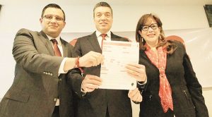 Oficializa Rutilio Escandón, registro en Morena como precandidato al gobierno de Chiapas