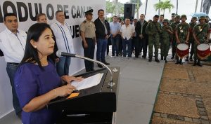 Preside Casilda Ruiz programa de canje de armas de fuego en Centro