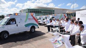 Banderazo a 25 nuevas ambulancias para Campeche