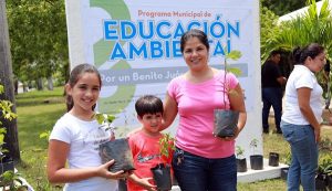 No pararemos de impulsar la educación ambiental en Benito Juárez: Remberto Estrada