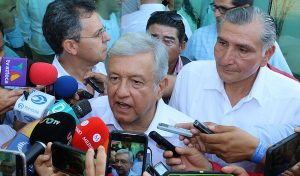 Todos son mis amigos: Andrés Manuel López Obrador