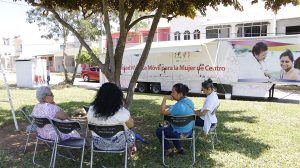 Agradecen mujeres de Parrilla II apoyo del municipio con la Unidad Médica Móvil