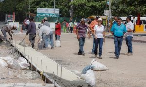 Avanzan a paso firmes obras en el casco antiguo de Puerto Morelos