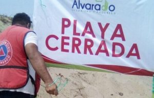 Cierran playas de Alvarado, Veracruz por evento del Norte