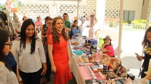 Impulsa Centro la creación de espacios para la mujer emprendedora con “Expo Bazar Mujeres”