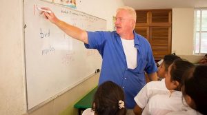 Maestras y maestros de inglés, cada vez más preparados en Yucatán
