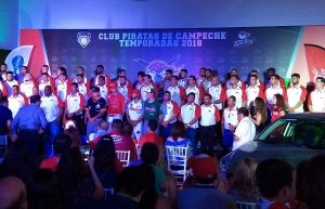 Presento Piratas de Campeche roster y uniformes