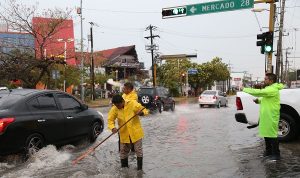 Activa Ayuntamiento de Benito Juárez operativo de lluvias