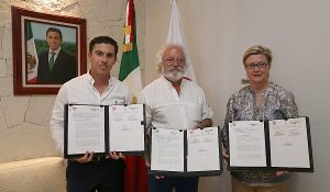 Firma Ayuntamiento convenio con Grupo Xcaret, impulso al turismo social para los cancunenses