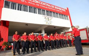Celebra Heroico Cuerpo de Bomberos de Cancún 42 Aniversario de su creación