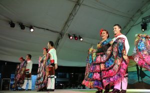 Marimbas, tamborileros y zapateos en Feria Tabasco 2018
