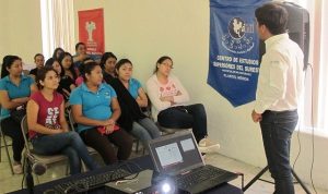 Universitarios en Yucatán cuentan con herramientas para la búsqueda de empleo