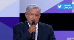 Los campesinos siembran la amapola porque no tienen que comer: López Obrador