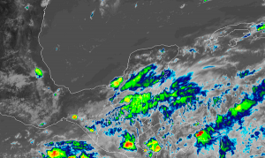 Se prevé desplazamiento de primera onda tropical de la temporada en la península de Yucatán