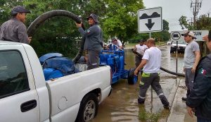 Despliegue de personal y equipo para apoyar zonas afectadas por las lluvias en Yucatán: CONAGUA