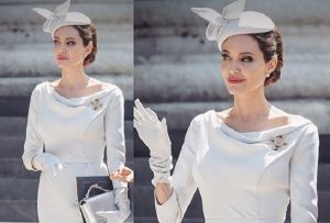 Sorprende Angelina Jolie con look de Duquesa