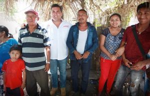 En Calakmul, ciudadanos dan su respaldo a Christian Castro Bello