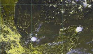 Se pronostican fuertes lluvias este jueves por ingreso de Onda Tropical en la península de Yucatán