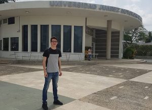 Estudiante de Colombia realiza Verano Científico en la UJAT