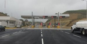 Habitantes exigen modificar trazo de puente de autopista en Tuxpan, Veracruz