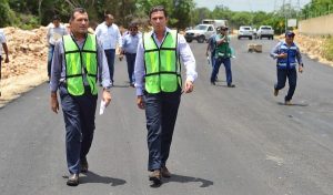 Pavimentamos la Avenida 135, beneficio de miles de benitojuarenses: Remberto Estrada